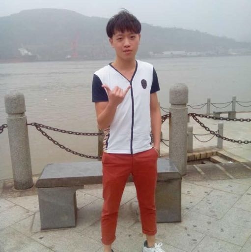 刘子颖的第一张照片--石家庄相亲服务中心