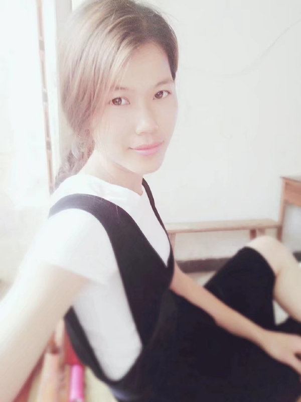 婷婷的第一张照片--石家庄相亲服务中心