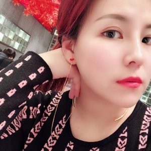 薇薇的第一张照片--石家庄相亲服务中心