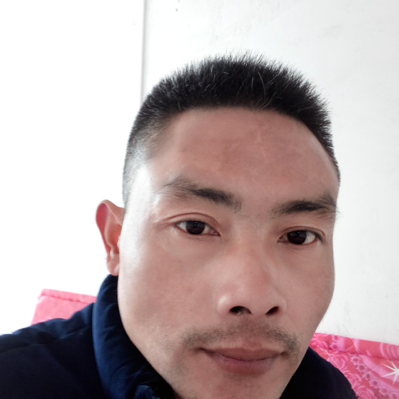 栋栋的第一张照片--石家庄相亲服务中心