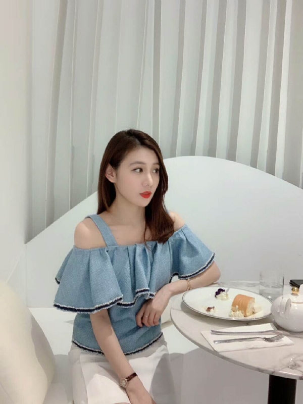 Emily的第一张照片--石家庄相亲服务中心