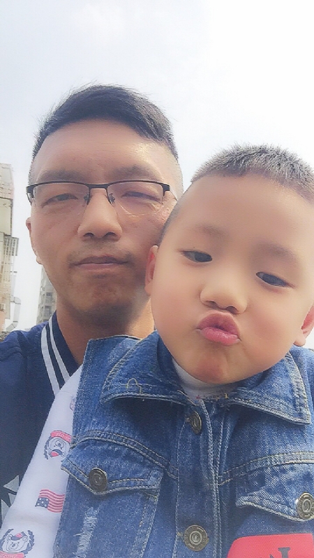 林松的第一张照片--石家庄相亲服务中心