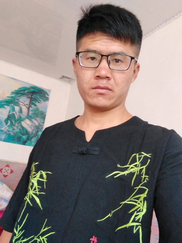 清风的第一张照片--石家庄相亲服务中心