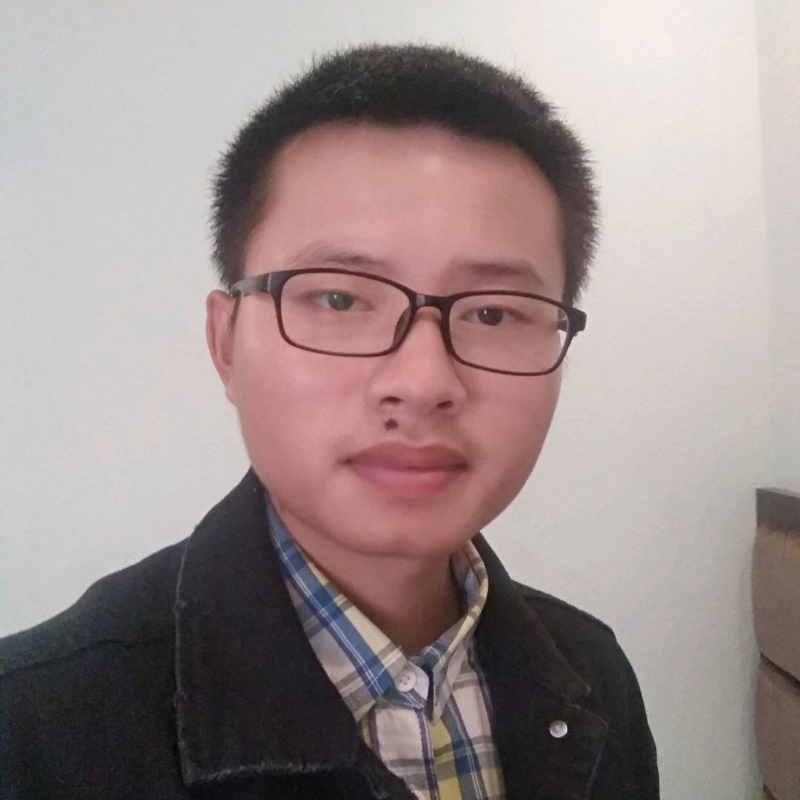 一只独行的猪的第一张照片--石家庄相亲服务中心