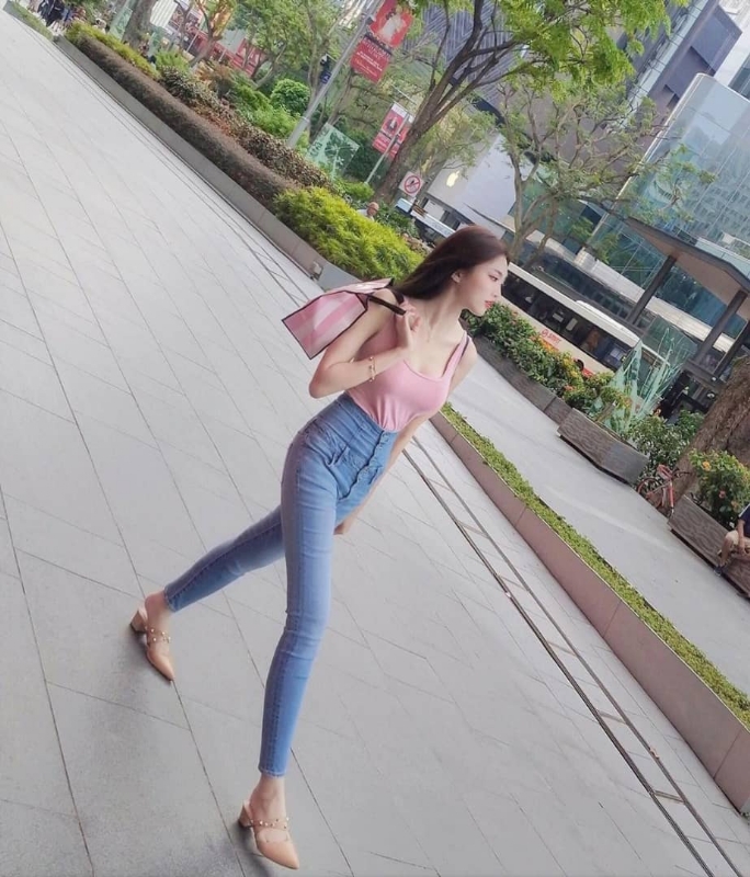 lilyzy的第一张照片--石家庄相亲服务中心