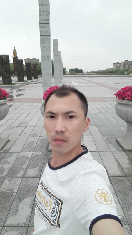 天平的第一张照片--石家庄相亲服务中心
