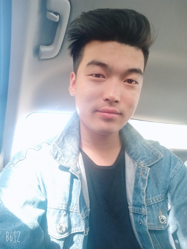 吉吉国王的第一张照片--石家庄相亲服务中心