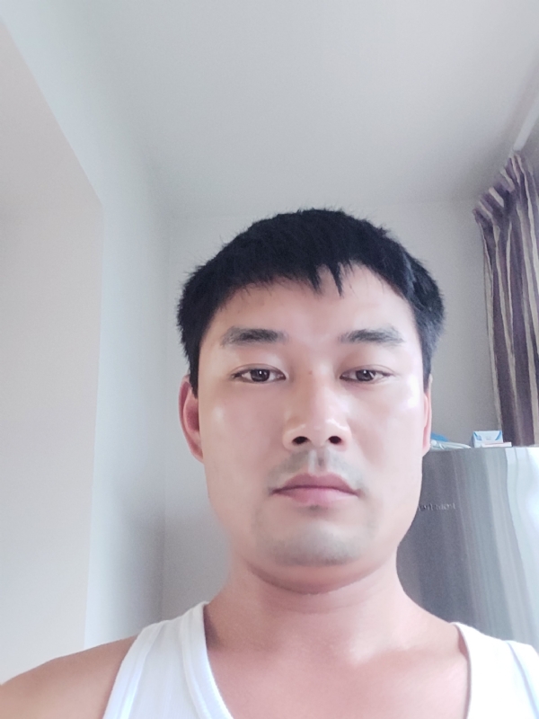 MM的第三张照片--石家庄相亲服务中心