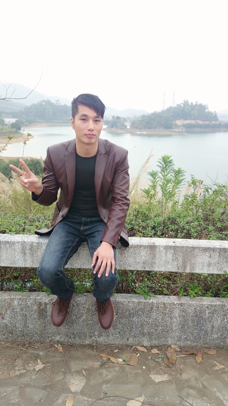 达尔的第一张照片--石家庄相亲服务中心