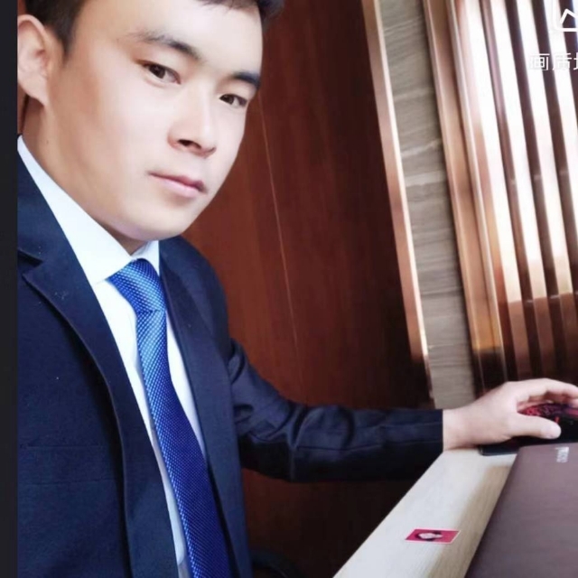 会哭的幸福的第一张照片--石家庄相亲服务中心