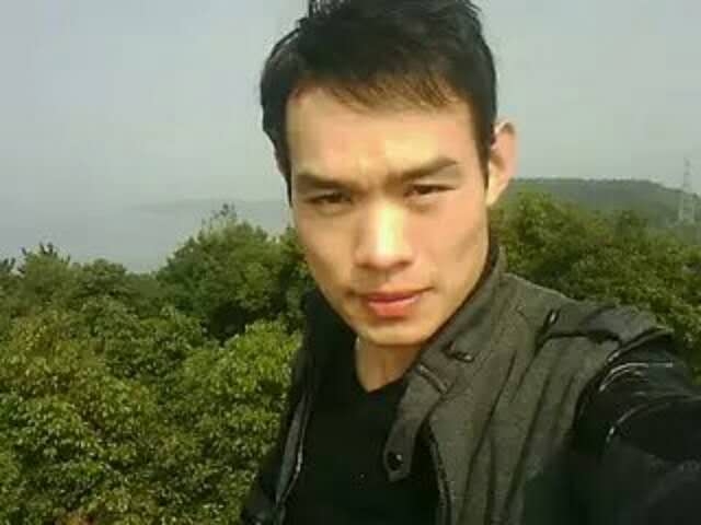 明镜的第一张照片--石家庄相亲服务中心