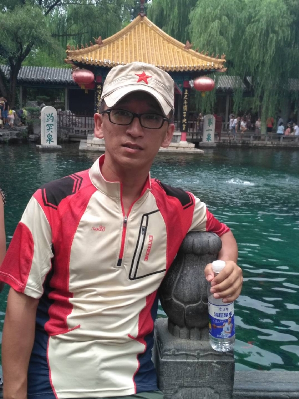 晓峰的第一张照片--石家庄相亲服务中心