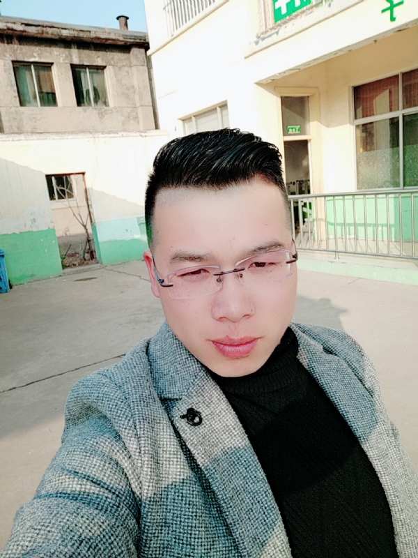 舍得的第一张照片--石家庄相亲服务中心