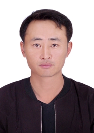 淡漠痕的第二张照片--石家庄相亲服务中心