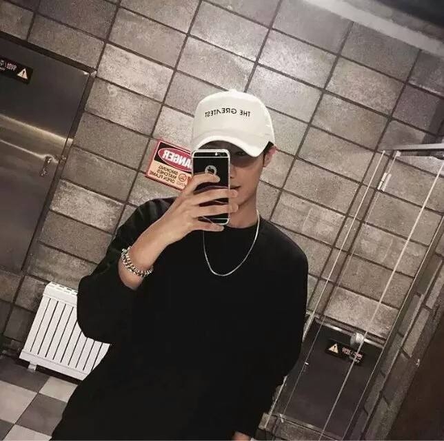 石材美容小王子的第二张照片--石家庄相亲服务中心