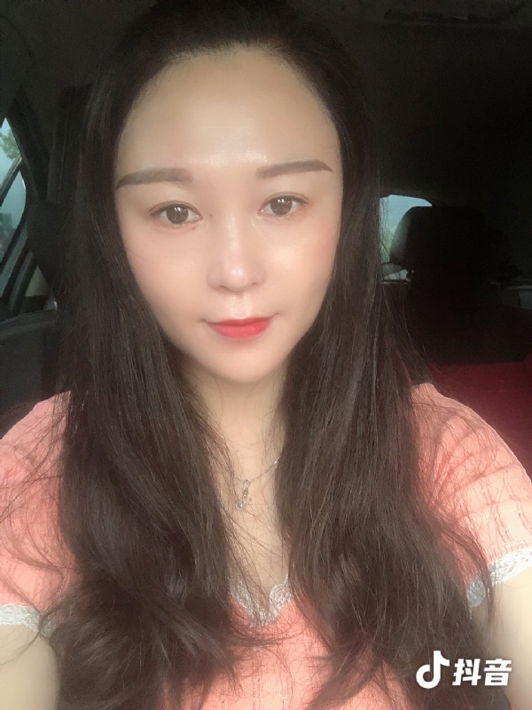 云云的第一张照片--石家庄相亲服务中心