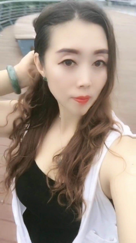 雨蝶的第三张照片--石家庄相亲服务中心