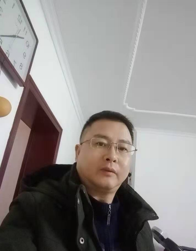 想牵你的手的第一张照片--石家庄相亲服务中心