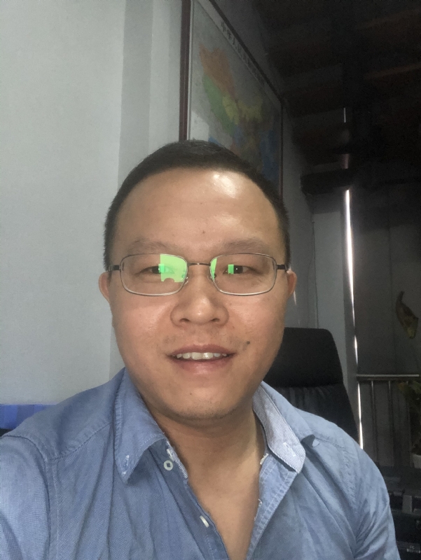 小吴的第一张照片--石家庄相亲服务中心