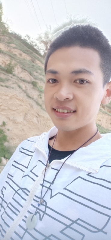 小辉的第一张照片--石家庄相亲服务中心