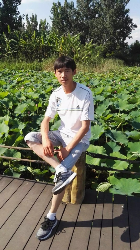 洛佐山娃的第一张照片--石家庄相亲服务中心