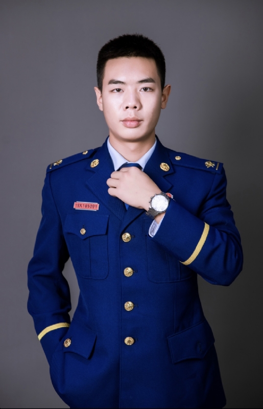 YANG的第一张照片--石家庄相亲服务中心