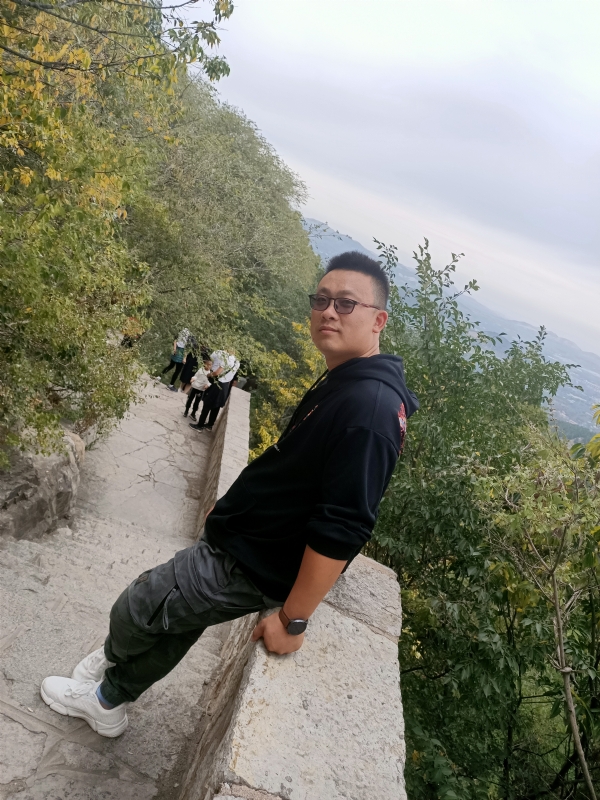 小超超的第二张照片--石家庄相亲服务中心
