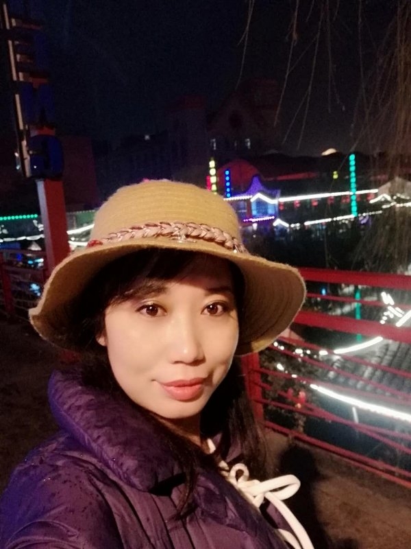 阳光明媚的第一张照片--石家庄相亲服务中心