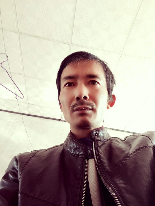 好久好久的第三张照片--石家庄相亲服务中心