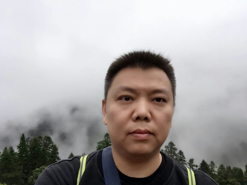 俊哥的第二张照片--石家庄相亲服务中心