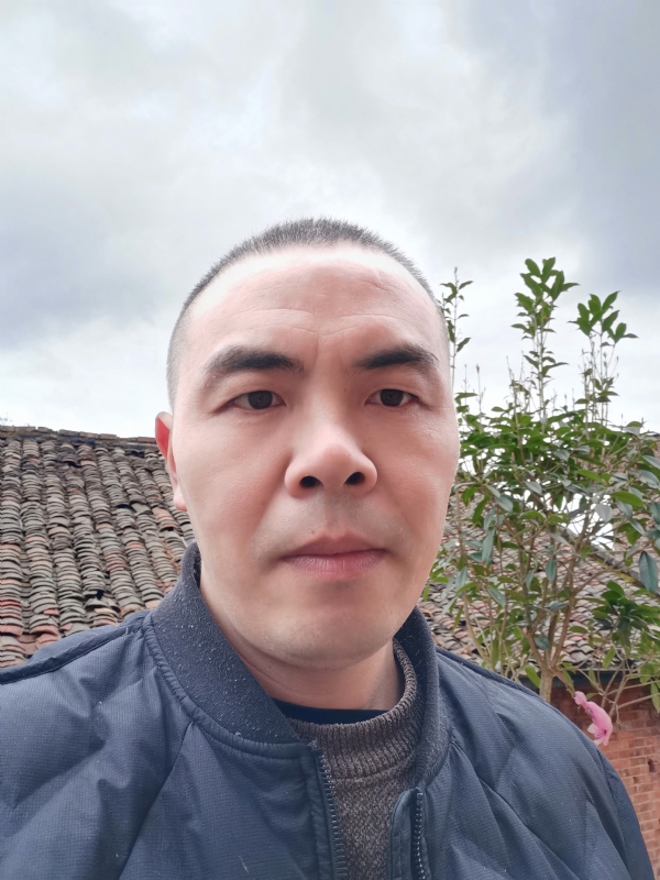 无悔的第一张照片--石家庄相亲服务中心