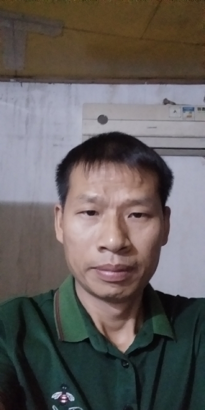 执着跋涉的第三张照片--石家庄相亲服务中心