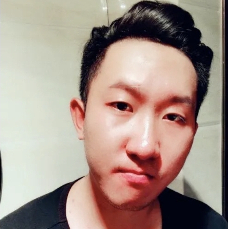 郭先生的第一张照片--石家庄相亲服务中心