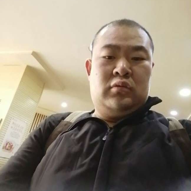 爱是很久忍耐的第一张照片--石家庄相亲服务中心