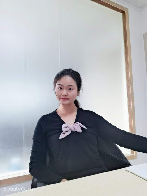 美美在深的第一张照片--石家庄相亲服务中心