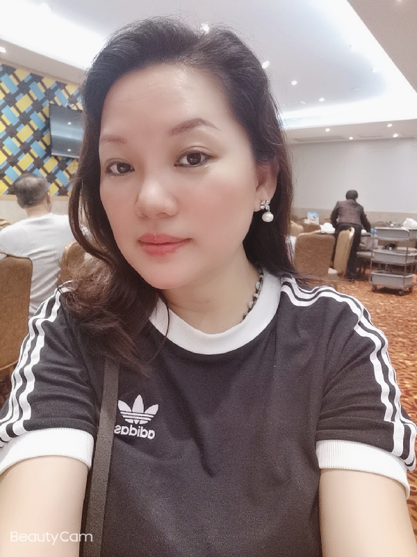 Amy的第一张照片--石家庄相亲服务中心