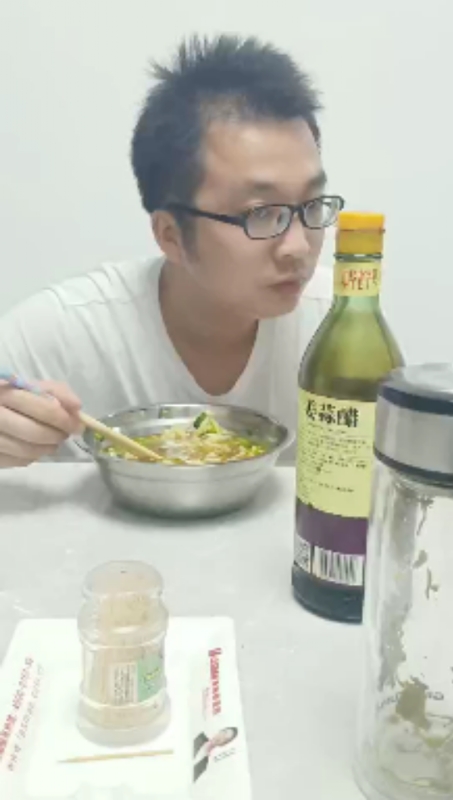超超的第一张照片--石家庄相亲服务中心