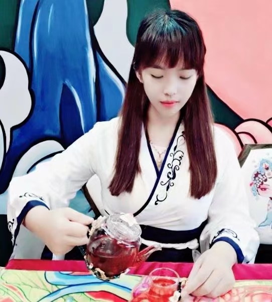 小玉的第一张照片--石家庄相亲服务中心