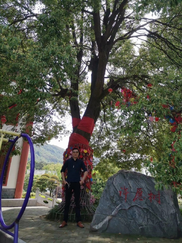 霸气的第一张照片--石家庄相亲服务中心