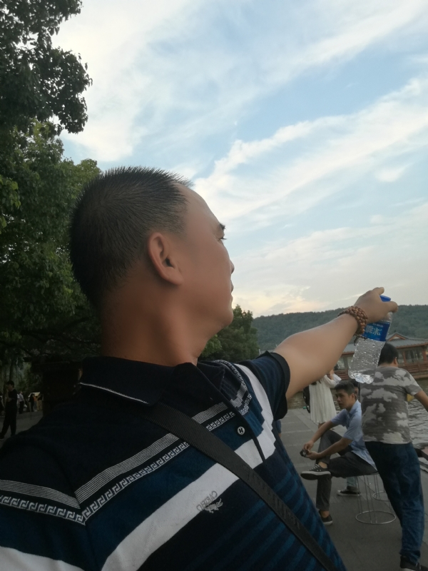木子五的第四张照片--石家庄相亲服务中心