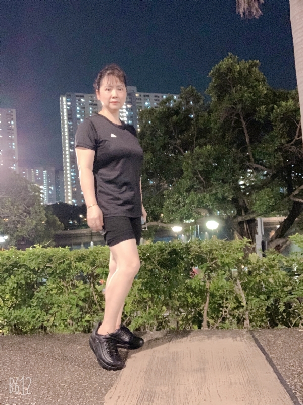 枫叶的第一张照片--石家庄相亲服务中心