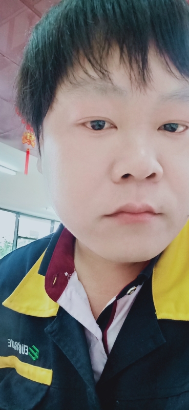 三哥哥的第一张照片--石家庄相亲服务中心