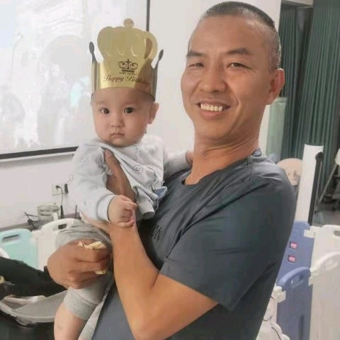 爱辣的鱼的第一张照片--石家庄相亲服务中心