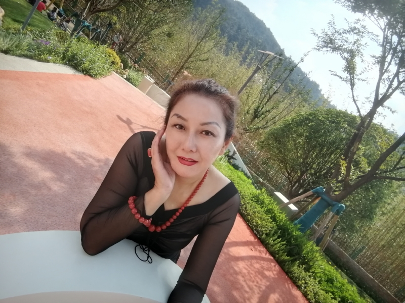 珠砂痣的第二张照片--石家庄相亲服务中心