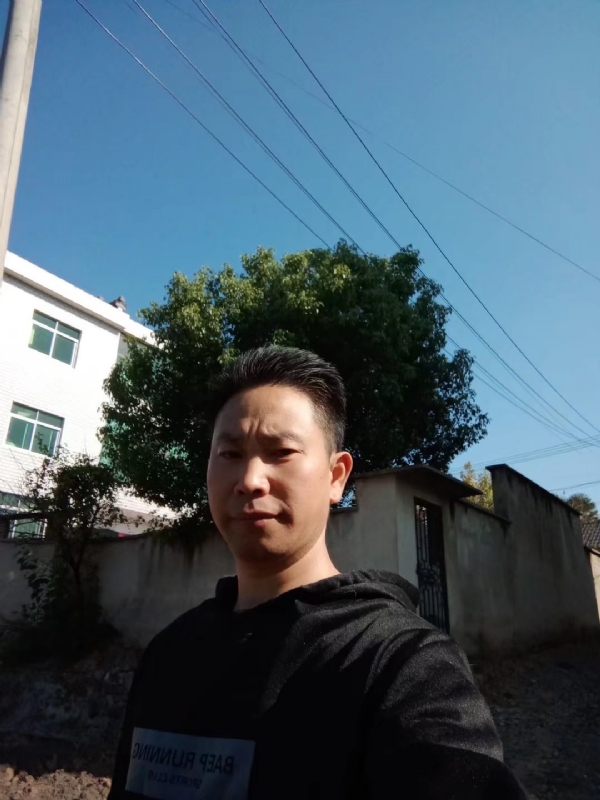 寻缘中的第二张照片--石家庄相亲服务中心