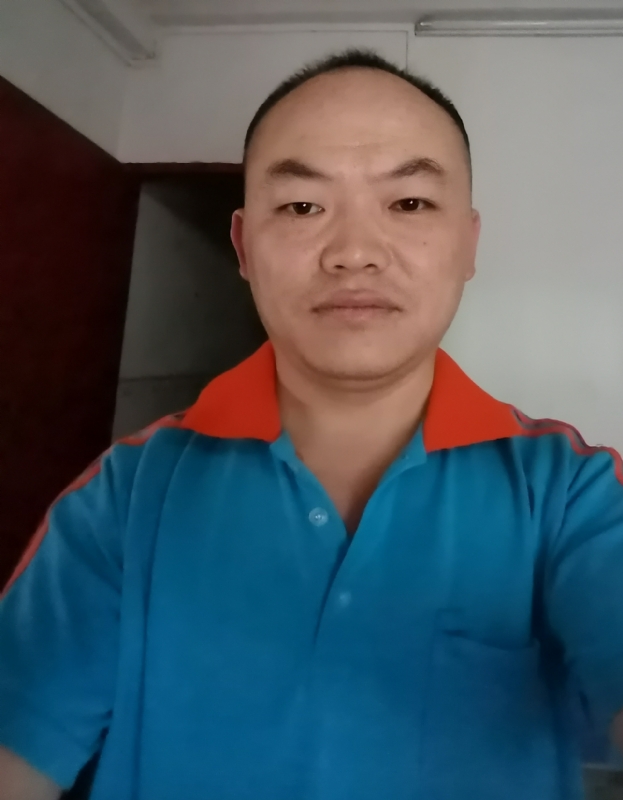与子携老的第七张照片--石家庄相亲服务中心