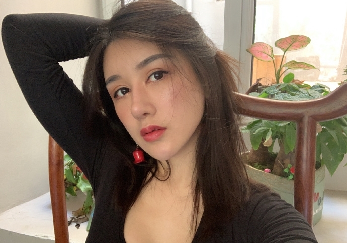 林依依的第二张照片--石家庄相亲服务中心