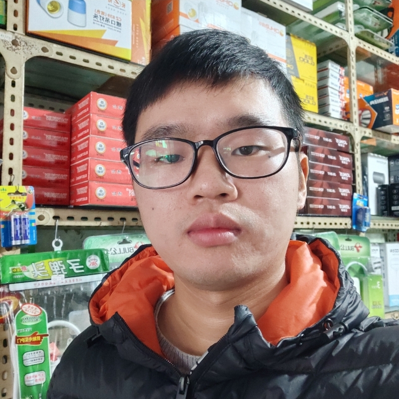 邱先生的第三张照片--石家庄相亲服务中心