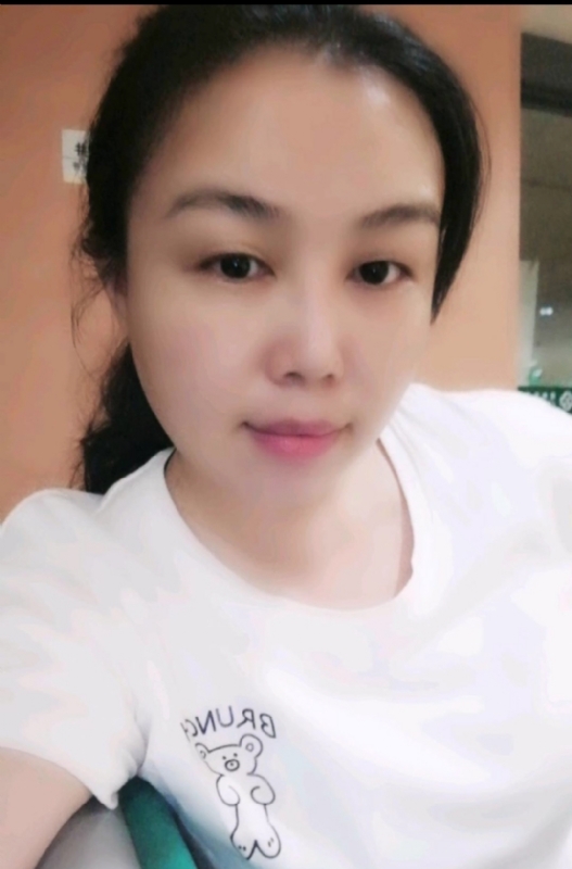 淡淡的云的第一张照片--石家庄相亲服务中心