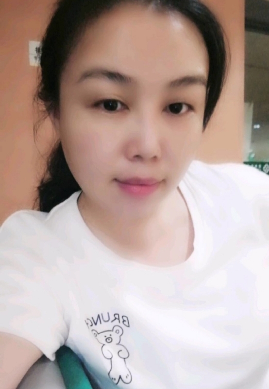 淡淡的云的第三张照片--石家庄相亲服务中心